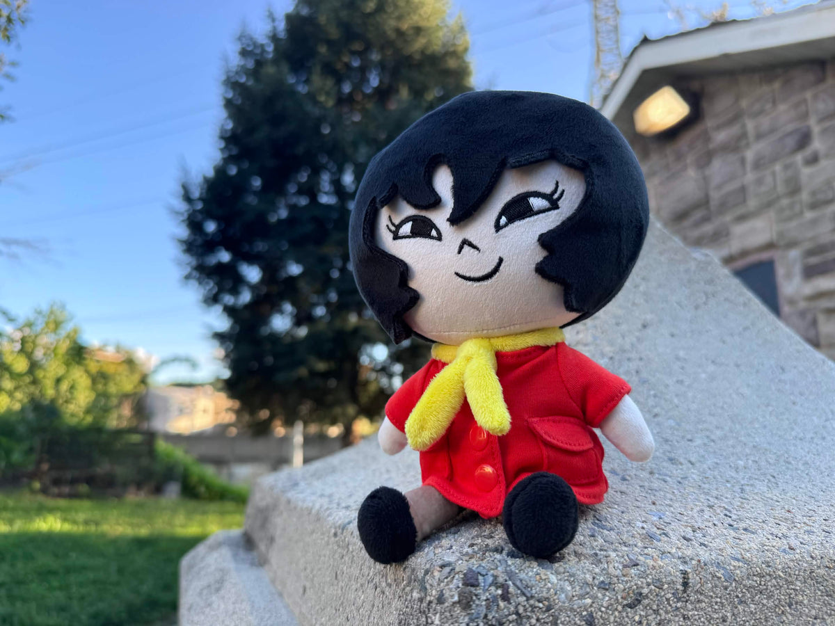 (PRE-ORDER) JUCIKA PLUSH